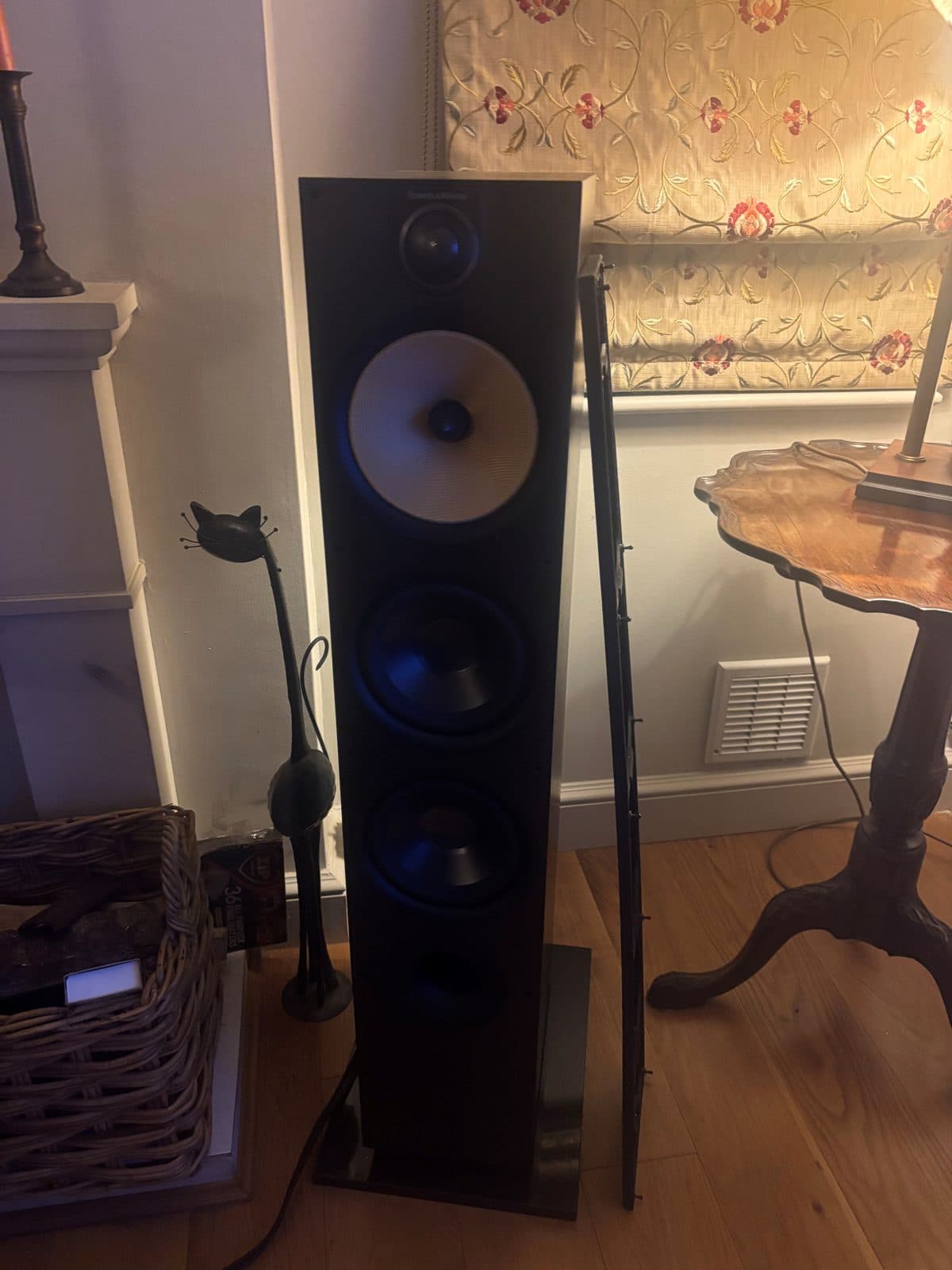Photo from Rob P. - UK