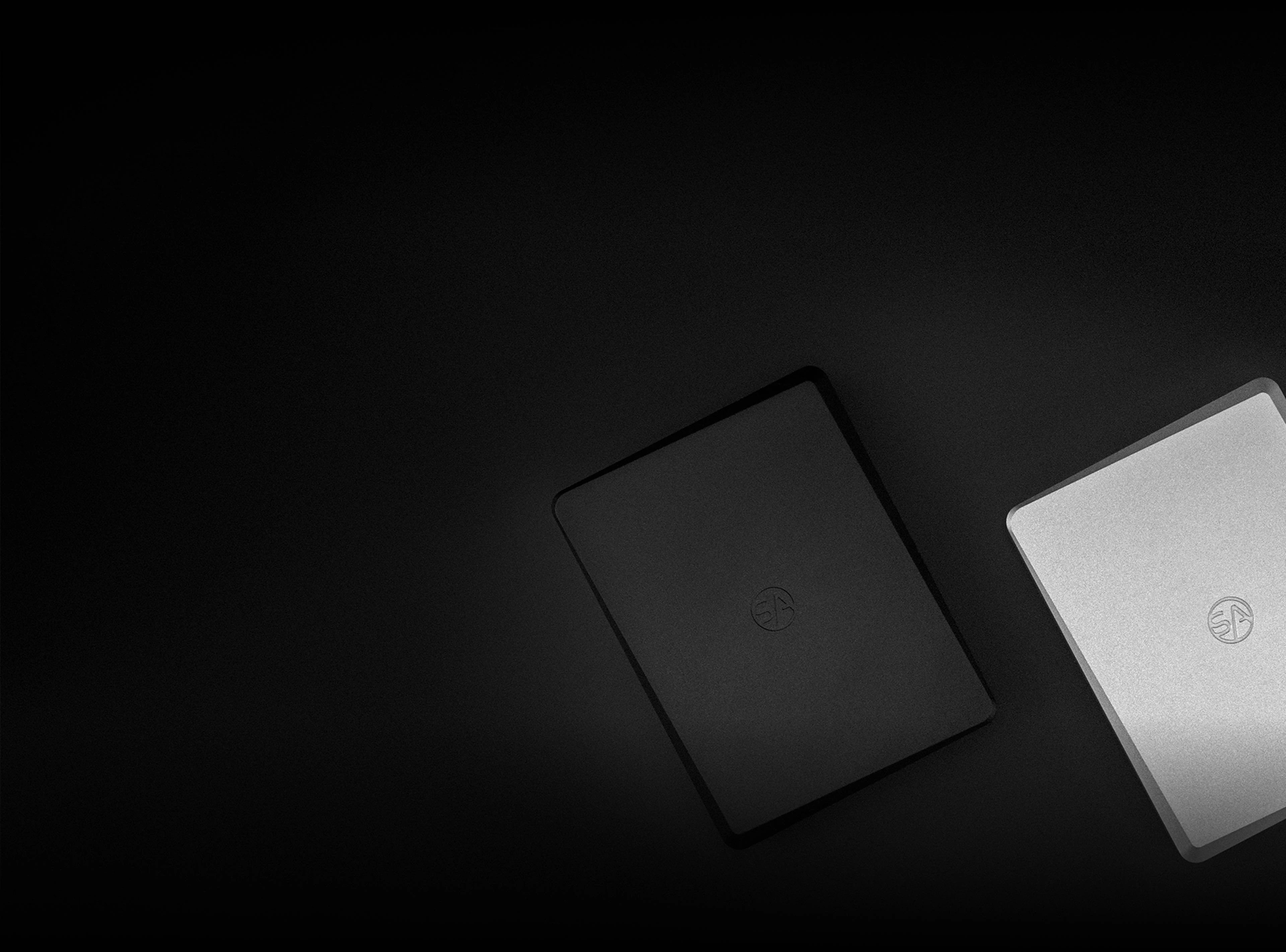 SmoothLAN Regenerators in black and silver
